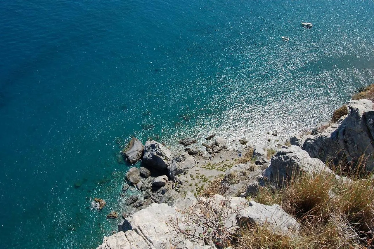 Villa Ridente Apartament Gioiosa Marea Italy