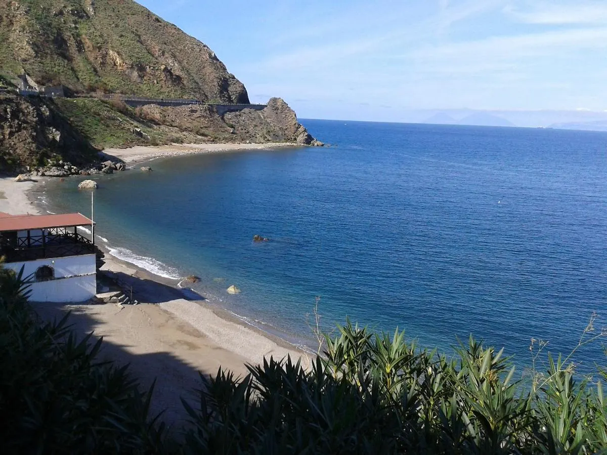 Villa Ridente Apartaments Gioiosa Marea Appartamento